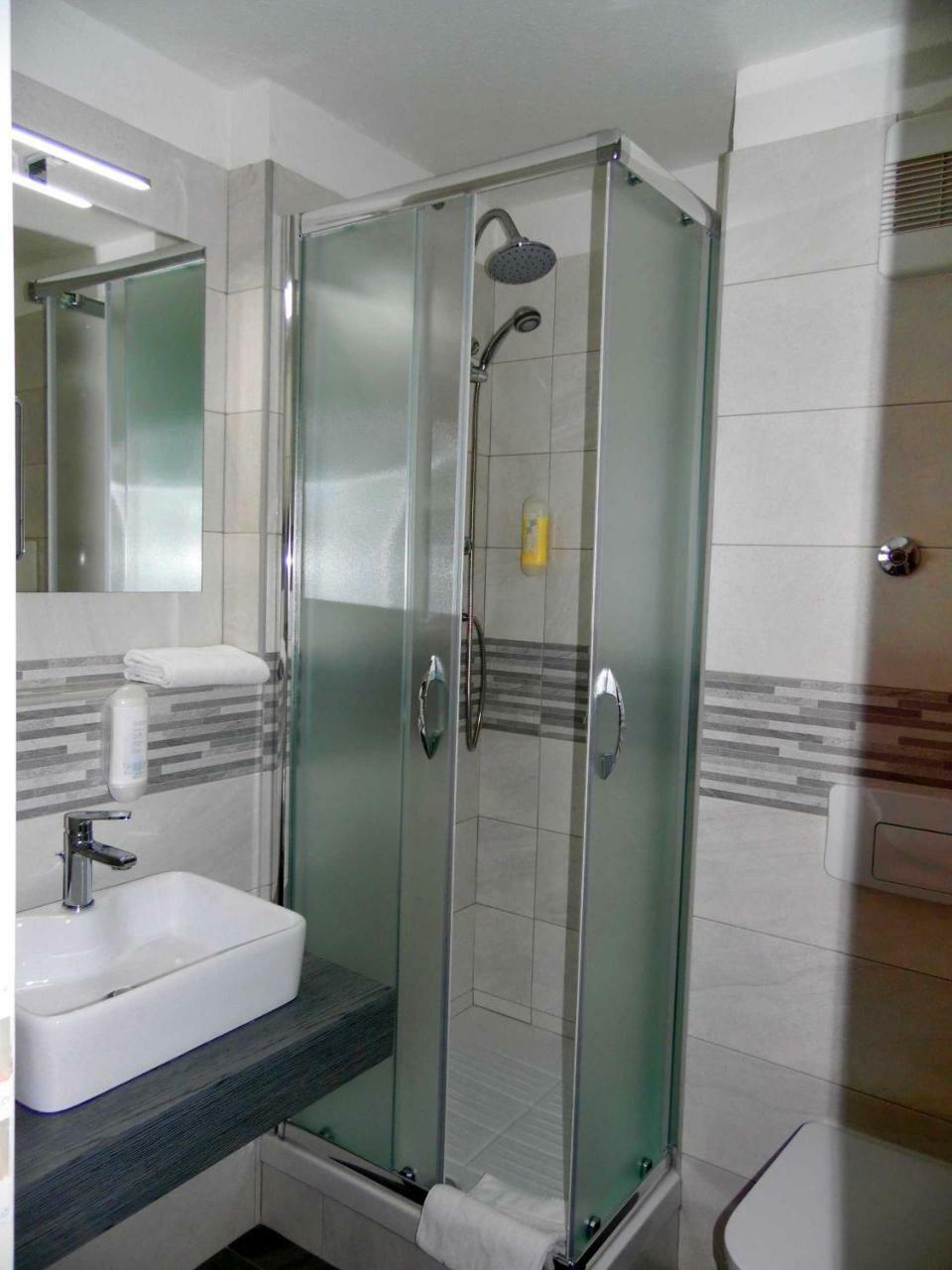Hotel Garni Arcis Gomaringen Екстер'єр фото